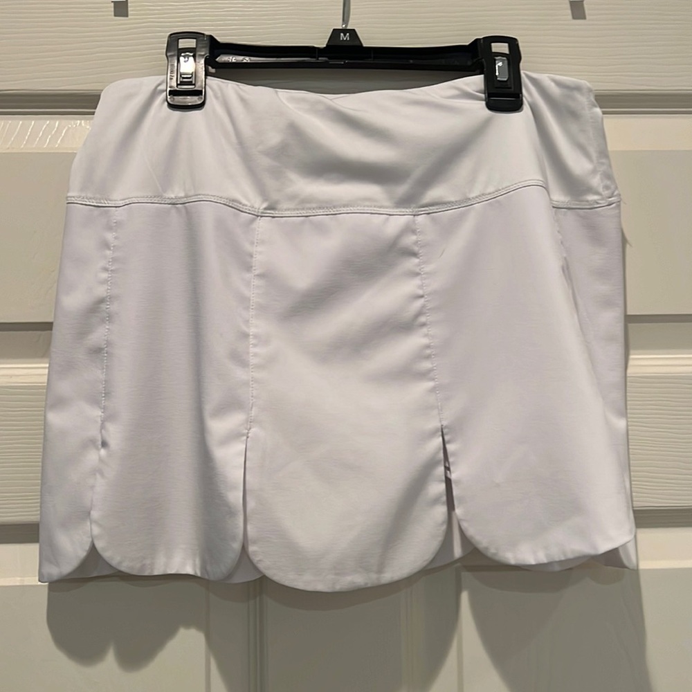 Fula white skort
